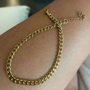 5mm classic Chain Stainless Steel Gold bracelet or anklet. Pristine condition